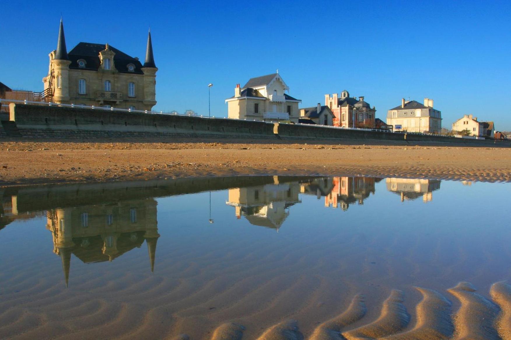 La Fromagerie Maison Lumineuse Et Spacieuse Beau Sejour 5 Ch 2 Wc 1 Sdb Grand Jardin Clos 5Mn A Pied Commerces 10 Mn Plage Omaha Beach Proche Plages Du Debarquement Trevieres 외부 사진